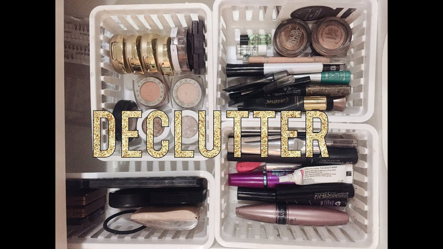 Hey guys! Today's video is a decluttering/organizational video
