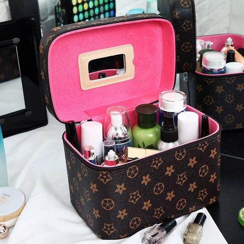 2019 New High Quality Makeup Organizer Women Cosmetic Case/Bag with Mirror Travel Large Capacity Suitcases Make Up Bag Hot Sale